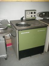 BECKMAN J-21B LAB CENTRIFUGE