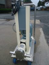 WAUKESHA 10 STAINLESS STEEL POSITIVE DISPLACEMENT PUMP, VARIABLE SPEED