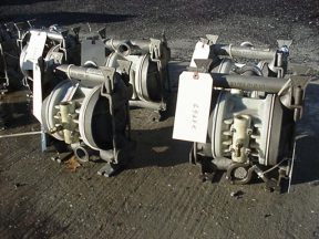 WILDEN M2 AIR OPERATED DOUBLE DIAPHRAGM PUMPS, 316SS/PLASTIC