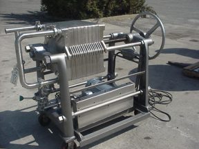 ERTEL 16" X 16" STAINLESS STEEL FILTER PRESS WITH PUMP