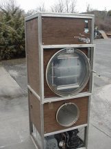 VIRTIS LABORATORY FREEZE DRYER WITH STOPPERING