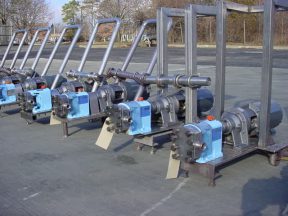 G&H 1" X 1"" STAINLESS POSITIVE DISPLACEMENT PUMPS, 3/4HP (8)