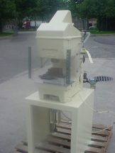 RMT SINGLE HEAD SOAP BAR PRESS