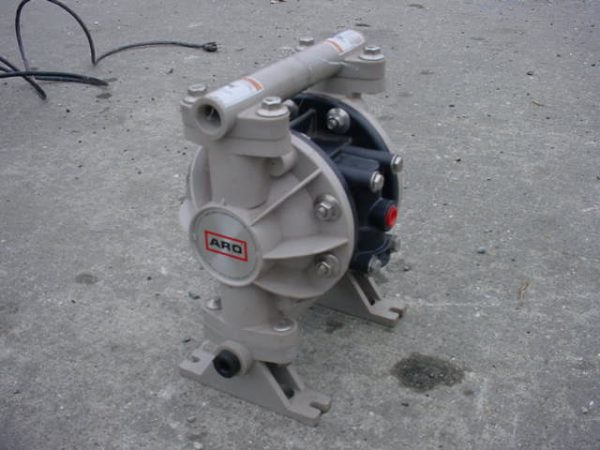ARO AIR OPERATED DIAPHRAGM PUMP