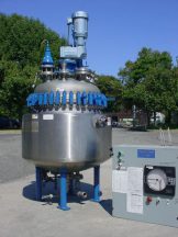 150 GALLON PFAUDLER SS JACKETED VACUUM REACTOR , 135 PSI JACKET/VACUUM