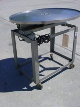 32" DIAMETER ROTARY UNSCRAMBLING/ACCUMULATING TABLE