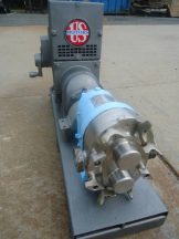 WAUKESHA SIZE 25 STAINLESS STEEL POSITIVE DISPLACEMENT PUMP,  VARIABLE SPEED