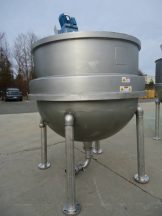 350 GALLON HAMILTON 316 STAINLESS HEMISPHERICAL INCLINED AGITATED KETTLE, 110 PSI JACKET
