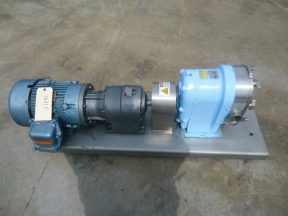 WAUKESHA SIZE 55 STAINLESS STEEL POSITIVE DISPLACEMENT PUMP, 5 HP