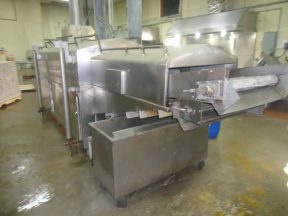 HEAT AND CONTROL/ MASTERMATIC 34 INCH WIDE STAINLESS STEEL GAS FIRED CONTINUOUS FRYER