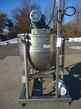 150 GALLON BH HUBBERT SCRAPER AGITATED KETTLE, 100 PSI