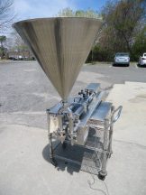 RON UNGAR TWIN PISTON FILLER, AIR OPERATED