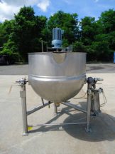 150 GALLON LEE 316 STAINLESS STEEL TILT KETTLE WITH SCRAPER AGITATION, 125 PSI JACKET