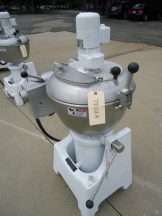 HOBART VCM-40E VERTICAL CUTTER/MIXER, 12 HP/9 HP