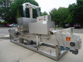 AXON EZ-300 SLEEVER/BANDER WITH SHRINK TUNNEL