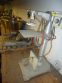 Pneumatic semi-automatic lid press