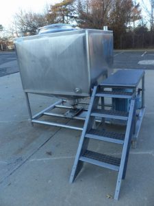 400 Gallon Cherry Burrell "Likwifier", 40 HP