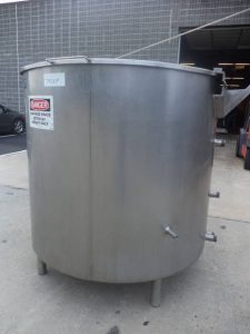 300 Gallon Type 316 SS jacketed tank