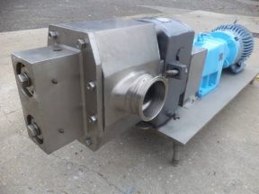 APV 4 In. X 4 In. Stainless Steel Positive Displacement Pump, 7.5 HP