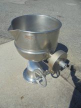 20 Gallon Groen SS tilt kettle, 40 PSI Jacket