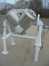 20 CU.FT. Patterson Kelley Stainless Steel "V"" Tumbling Blender, 70 LB./CF, Liquid Spray Bar