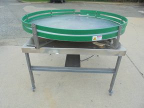 60 In. Diameter Rotary Unscrambling/Accumulating Table