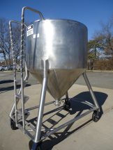 450 Gallon DCI Type 316 Stainless Steel Cone Bottom Portable Tank-2