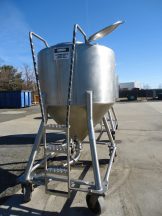 600 Gallon Hicks Equipment Portable Cone Bottom Tank, 316L Stainless