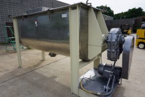 120 Cu. Ft. Gurdin Stainless Steel Double Ribbon Blender, 25 HP motor