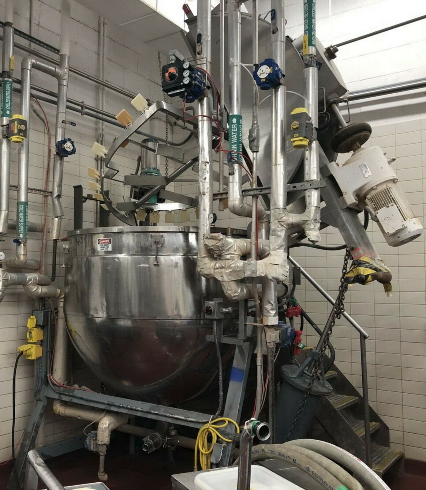 500 Gallon Lee Stainless Double Motion Scraper Kettle, Tilt Out agitation