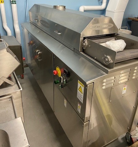 Heat & Control E-350 Continuous Fryer, Unused Condition