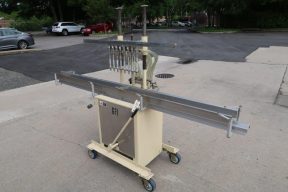 8 Spout Semi-Automatic Liquid Filler, Portable