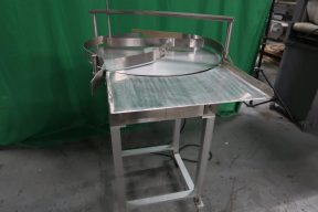 24 In. Diameter Modular Packaging SS Rotary Unscrambling/Accumulating Table, With Unscrambling Shelf