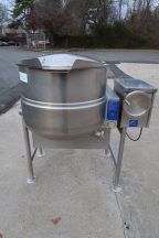 40 Gallon Cleveland SS Self Contained Gas-Fired Kettle