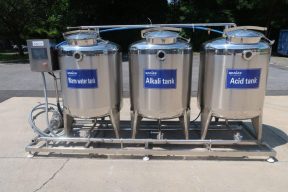 Unnico 3-Tank Electric Tanks, 100 Gallon Each