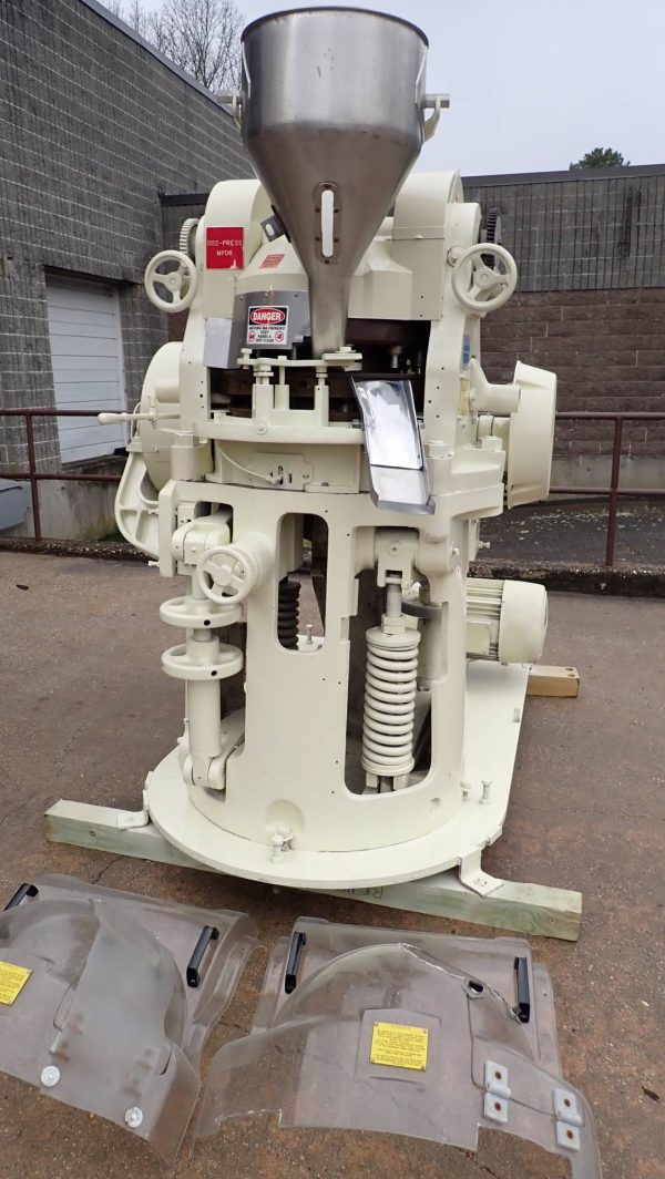 Stokes DD2 Rotary Tablet Press, Large Tablets