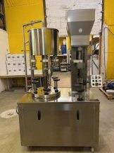 Bubbio 6 Head Wine Bottling Machine, with Corker