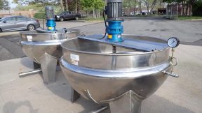 250 Gallon Stainless Hemispherical Scraper Mix Kettles (4)