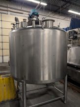500 Gallon APV Crepaco Stainless Mix Tank