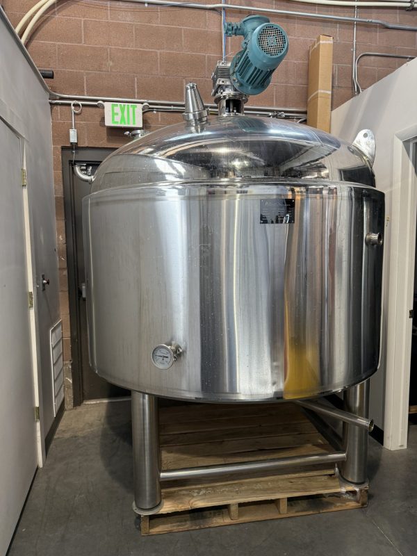 660 Gallon Stainless Jacketed Agitated Tank