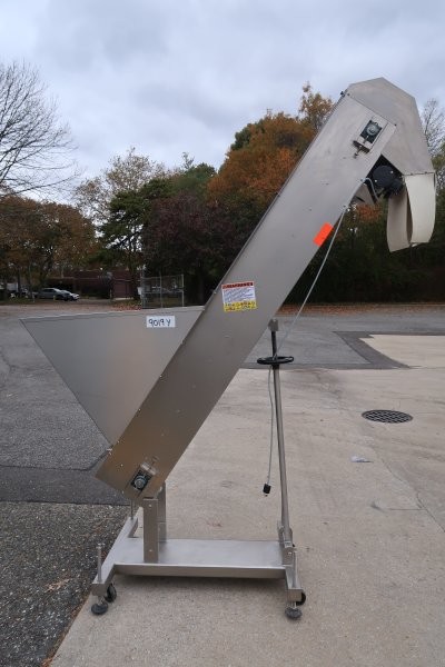 9019Y Kaps-All FS-B Inclined Cleated Belt Escalator/Cap Elevator