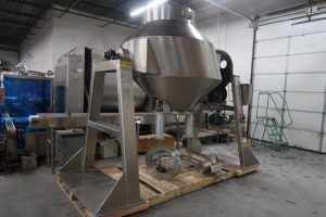 Gemco 50 Cu. Ft. Stainless Slant Cone Blender, Auto Unloading
