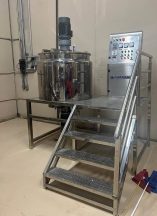 200 Gallon SS Mixing Tank