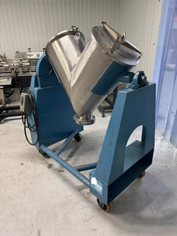 3 Cu. Ft. Patterson Kelley SS Twin Shell Blender, 170 Lbs/CF Density