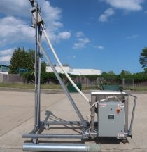 Flexicon Inclined Flexible Screw Conveyor with Lump Breaker