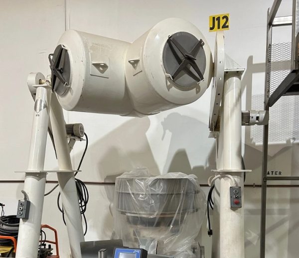 20 Cu. Ft. Patterson Kelley Twin Shell V Blender, Pin Agitator Bar